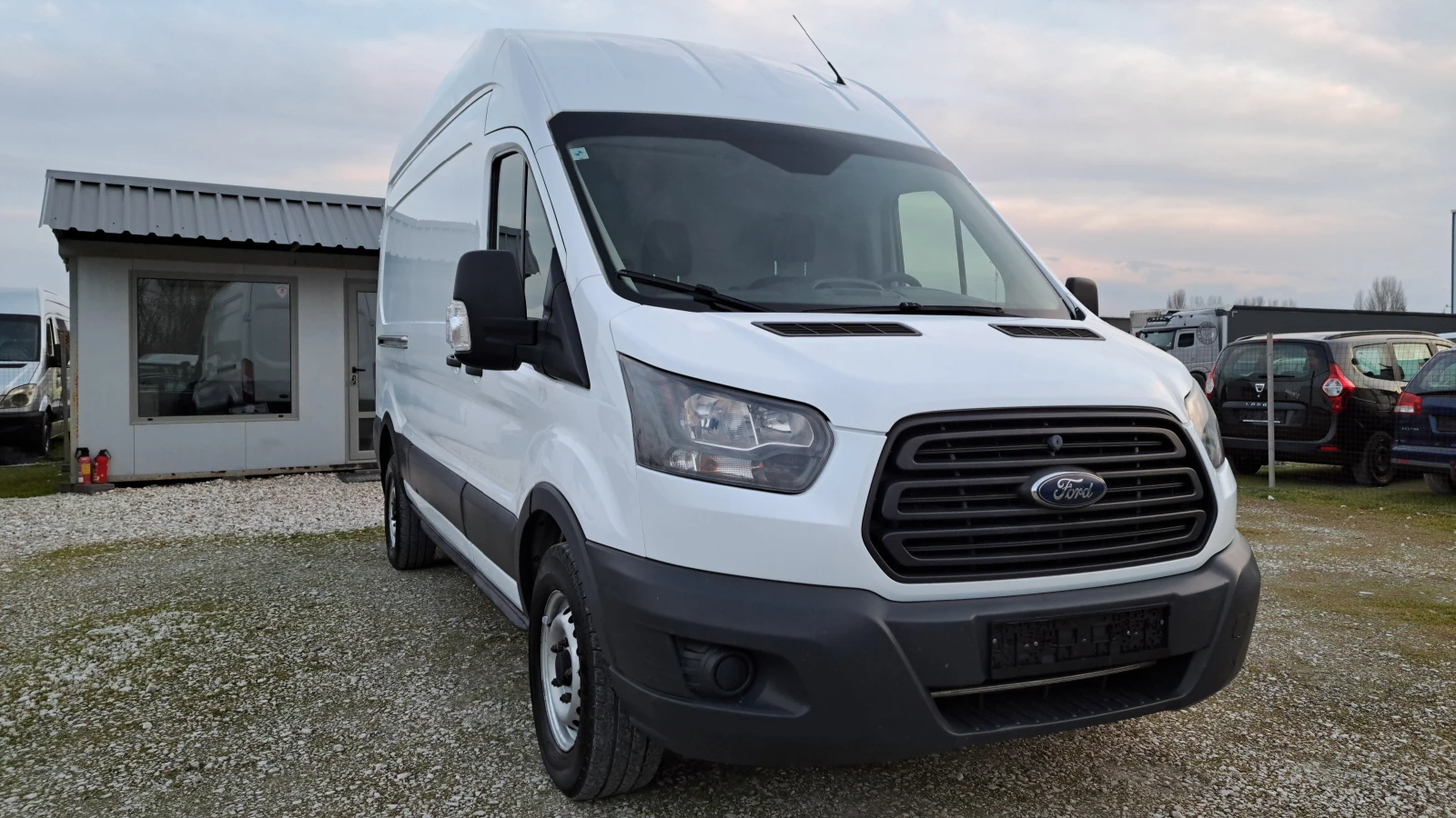 Ford Transit EURO 6/КЛИМАТИК/6ск/, снимка 2 - Бусове и автобуси - 53713439