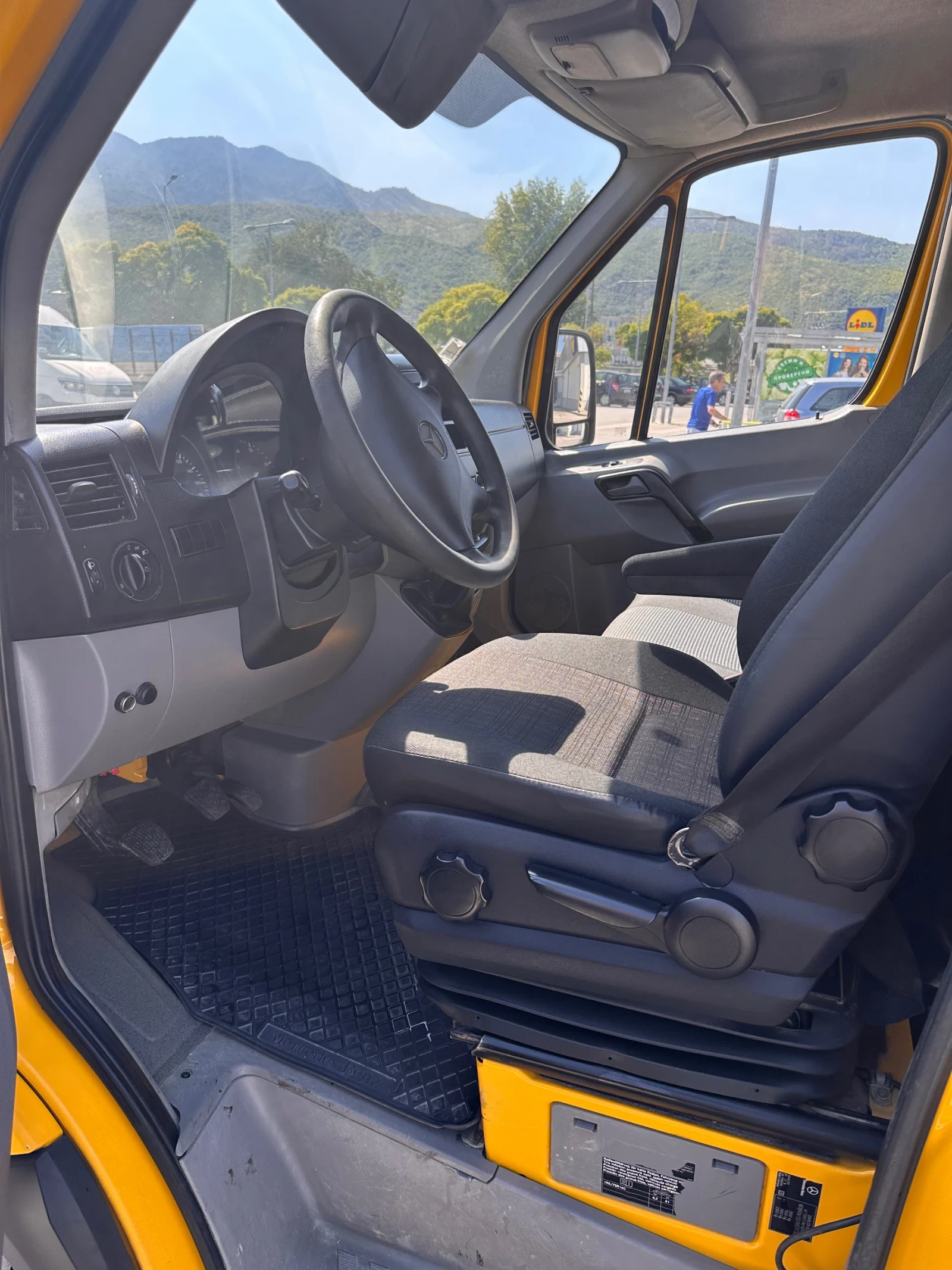 Mercedes-Benz Sprinter 515, снимка 10 - Бусове и автобуси - 56093889
