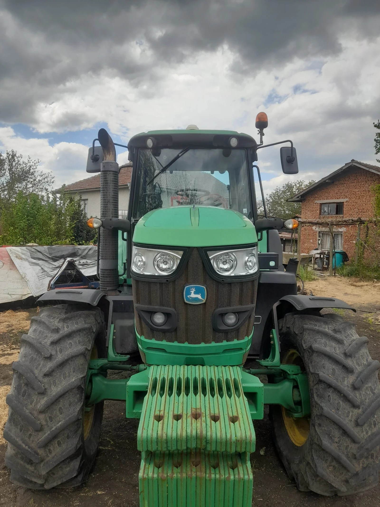 Трактор John Deere 6130 М