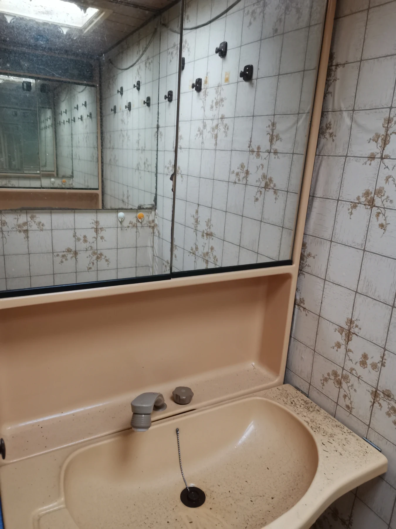 Каравана Dethleffs RC 5, снимка 11 - Каравани и кемпери - 52716294