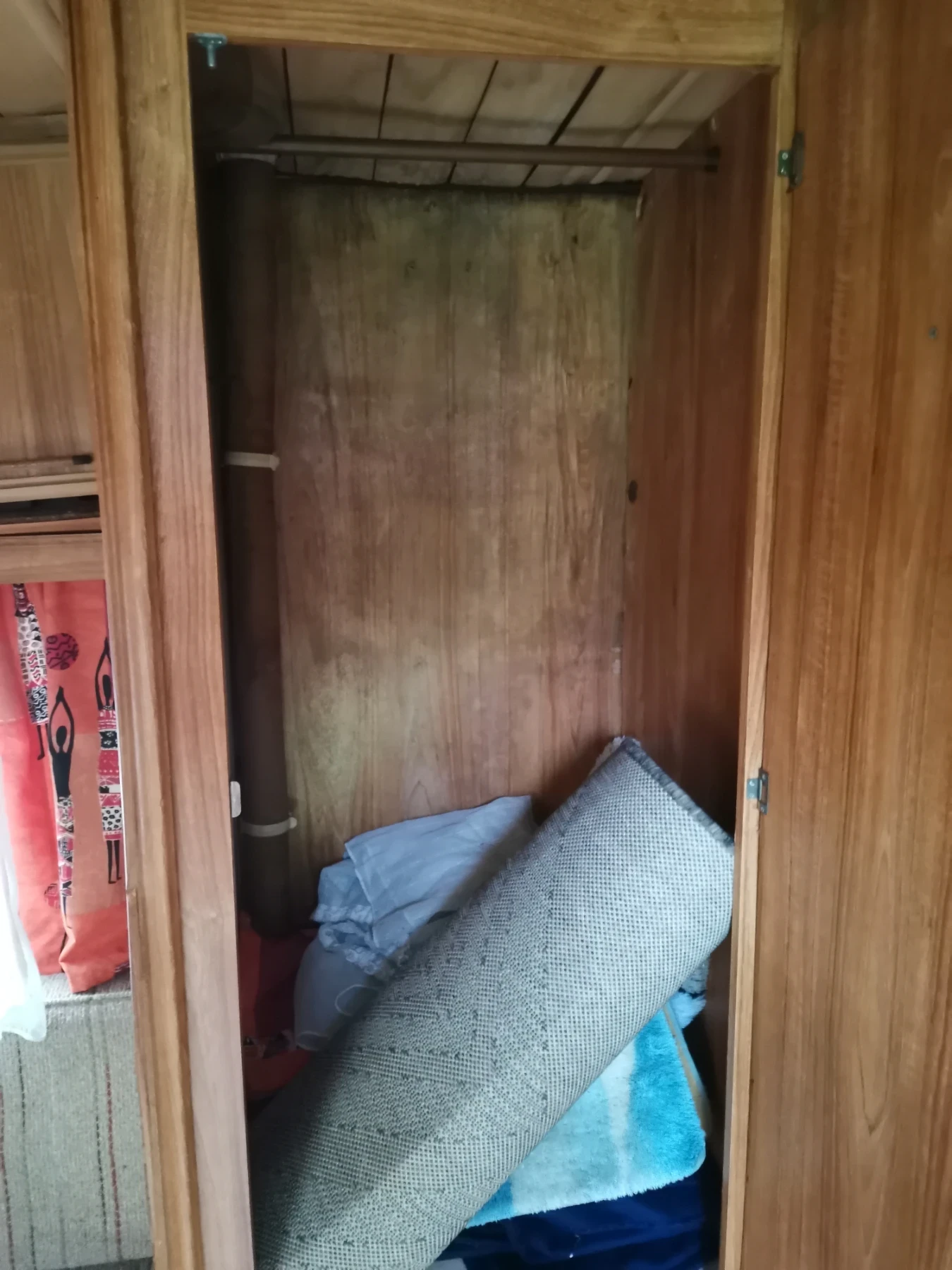 Каравана Dethleffs RC 5, снимка 12 - Каравани и кемпери - 52716294