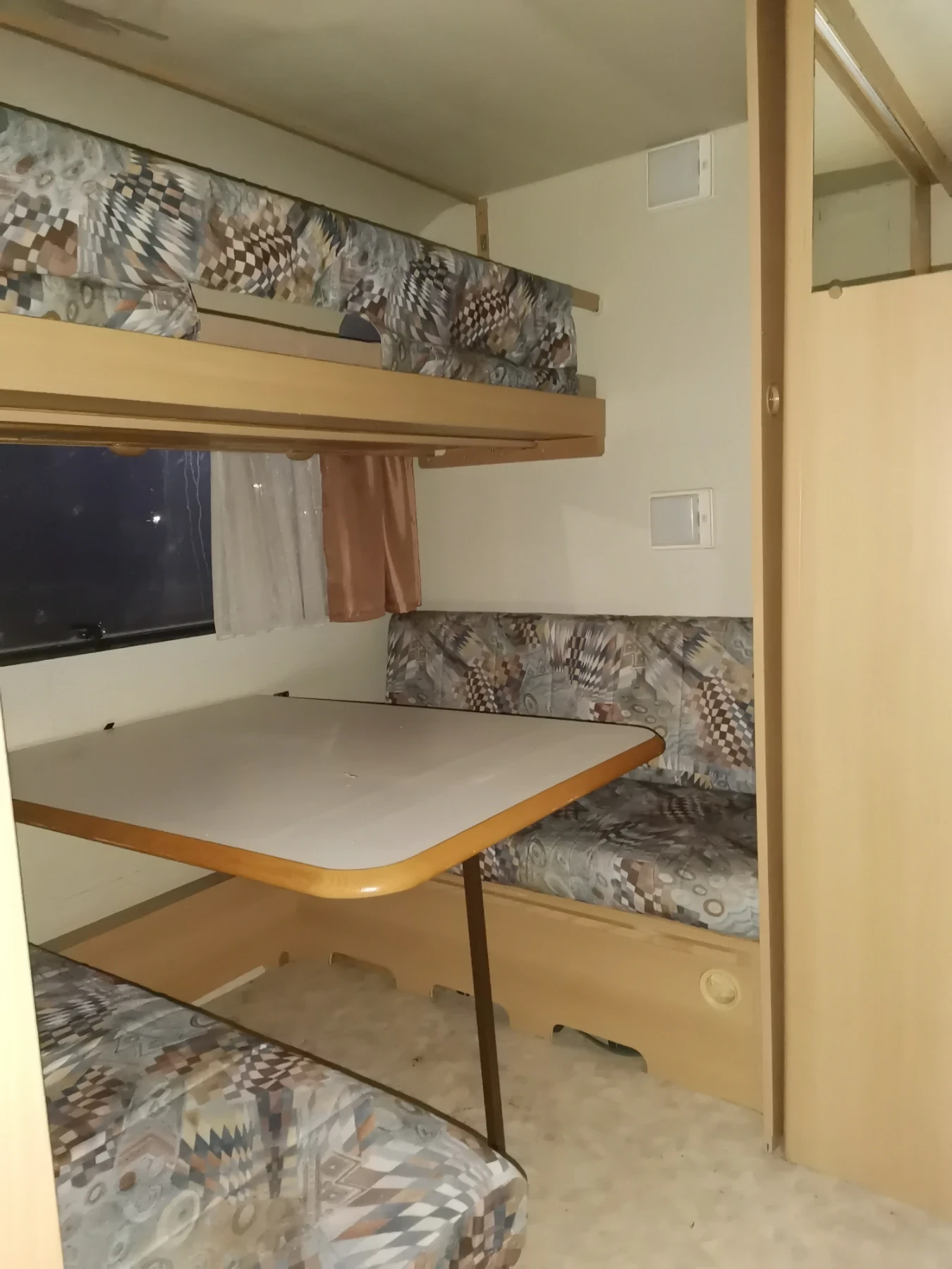 �������� Adria ADRIA 5105 | Mobile.bg � ����������� 6