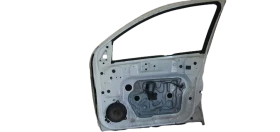 Врата предна дясна Нисан Кашкай/Nissan Qashqai +2 2013, снимка 3