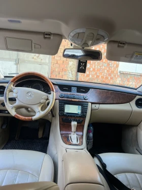Mercedes-Benz CLS 320 W219, снимка 6