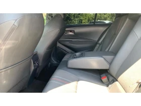 Toyota Corolla  SDN 1.8 HSD GR SPORT - 48650 лв. / 24874.35 € - 36506602 11