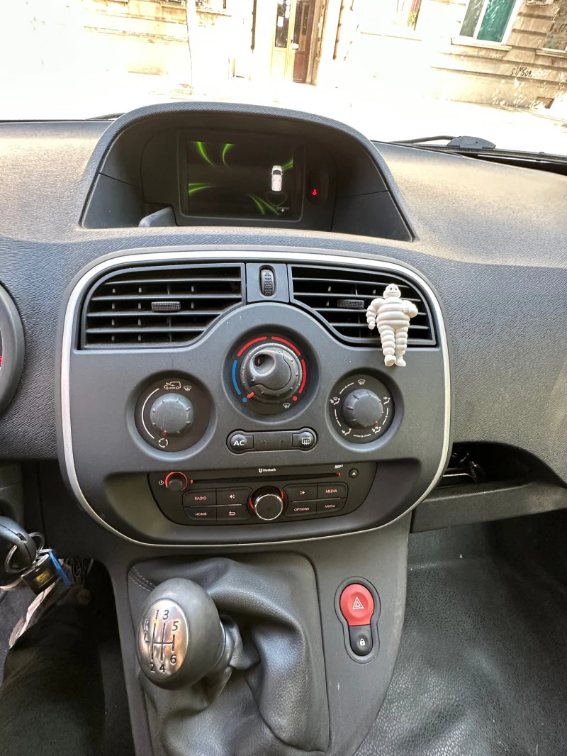 Renault Kangoo, снимка 11 - Автомобили и джипове - 42219321