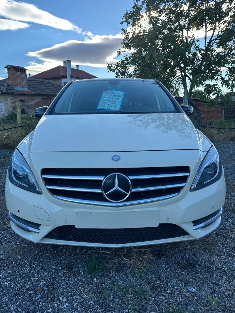 Mercedes-Benz B 180 CDI, снимка 1 - Автомобили и джипове - 47654517