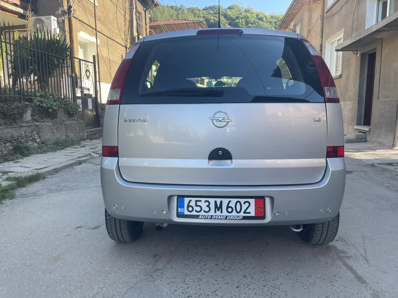 Opel Meriva 1.6, снимка 2 - Автомобили и джипове - 47377345