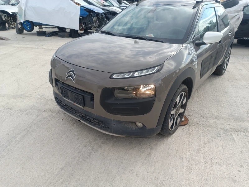 Citroen C4 Cactus 1, 6HDI 100к.с, снимка 2 - Автомобили и джипове - 47612779