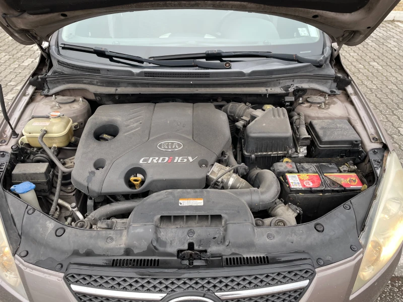 Kia Ceed 1.6 CRDI, снимка 17 - Автомобили и джипове - 48451225