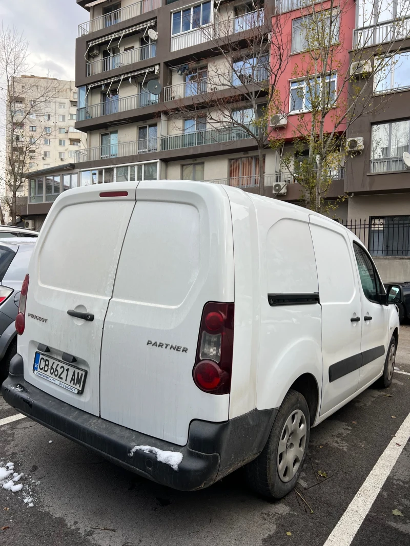 Peugeot Partner 1.6 дълга база, снимка 6 - Автомобили и джипове - 48062578