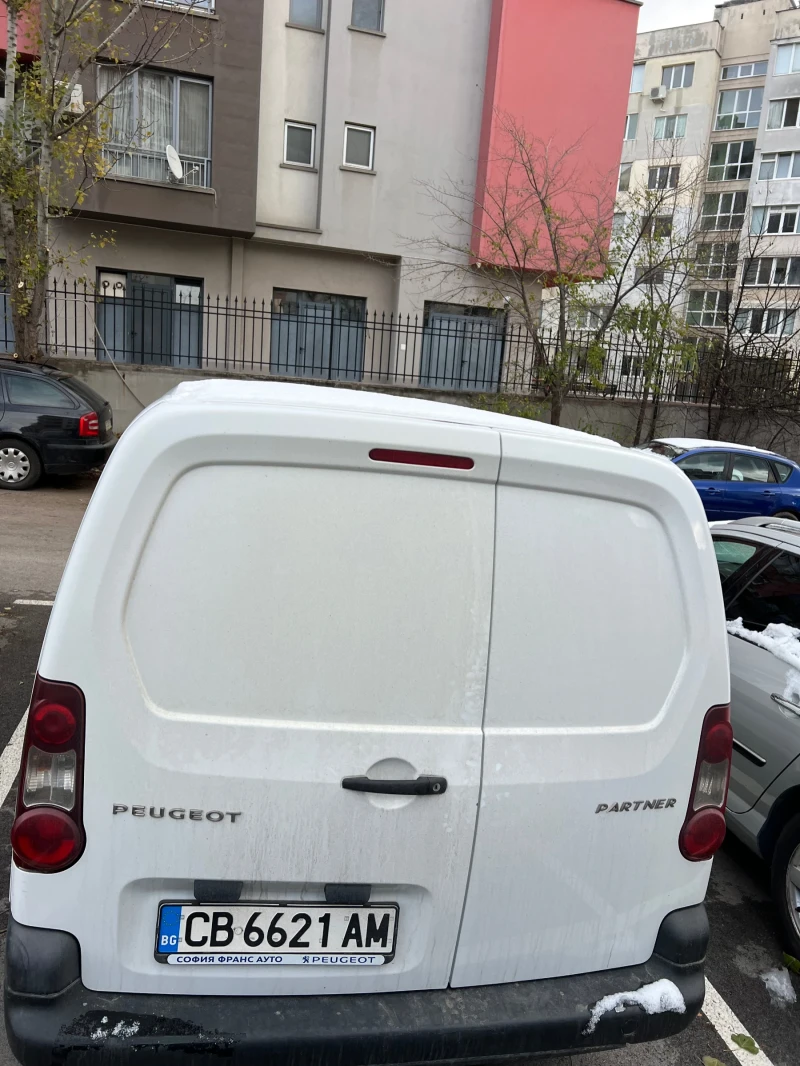 Peugeot Partner 1.6 дълга база, снимка 5 - Автомобили и джипове - 48062578