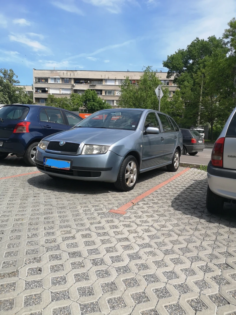 Skoda Fabia 1.4 куб Газ-Бензин , снимка 1 - Автомобили и джипове - 48858546