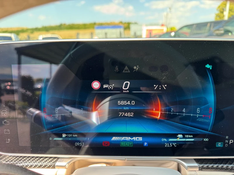 Mercedes-Benz S 63 AMG E Performance, снимка 9 - Автомобили и джипове - 50533213