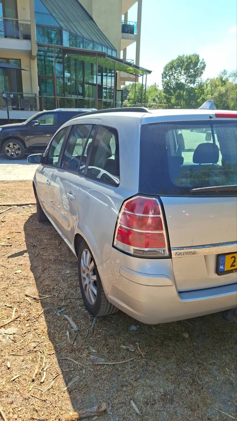 Opel Zafira, снимка 5 - Автомобили и джипове - 52554604