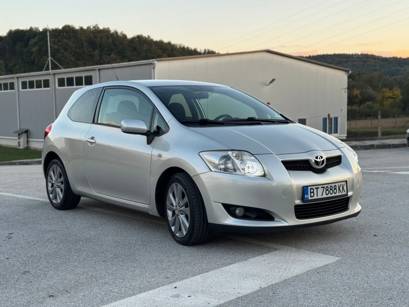Toyota Auris 1.4 D4D , снимка 7 - Автомобили и джипове - 52460584
