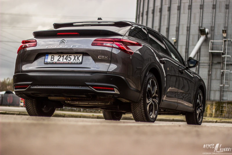 Citroen C5X 1.6 Plug-In Hybrid 225HP Shine+ , снимка 3 - Автомобили и джипове - 52769160