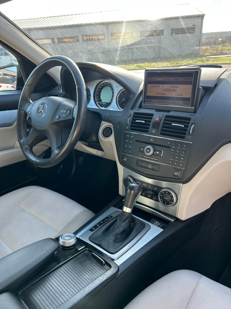 Mercedes-Benz C 220 CDI 170ps 7-G tronic Avangarde, снимка 12 - Автомобили и джипове - 52843573