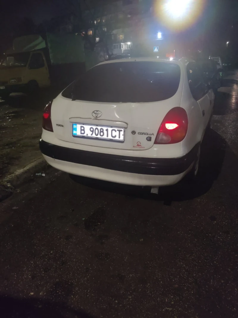 Toyota Corolla Diesel , снимка 4 - Автомобили и джипове - 53239104