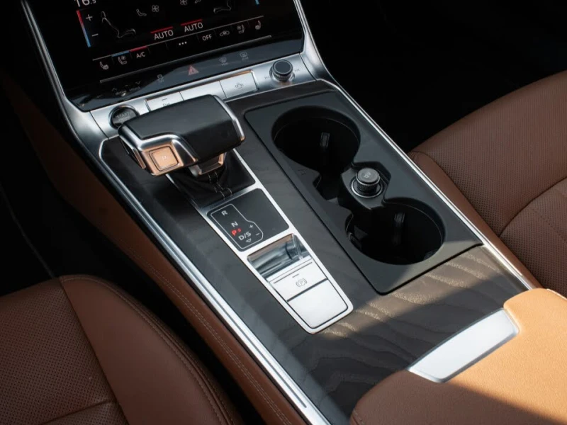 Audi A6 55 TFSI* Technik* CARFAX* АвтоКредит* (ЦЕНА ДО БГ), снимка 15 - Автомобили и джипове - 53250497