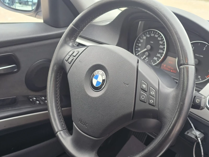BMW 320 2.0d/163, снимка 16 - Автомобили и джипове - 53457888
