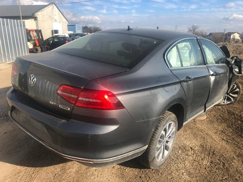 VW Passat 2.0TDI, снимка 1 - Автомобили и джипове - 28025283