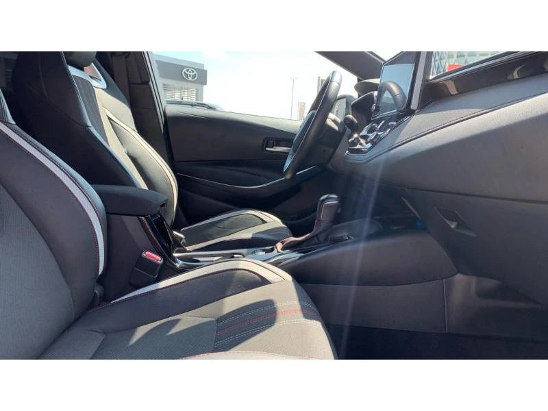 Toyota Corolla  SDN 1.8 HSD GR SPORT | Mobile.bg   6