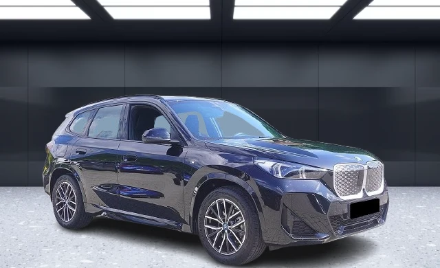 BMW iX1 eDrive20 = M-Sport = Гаранция