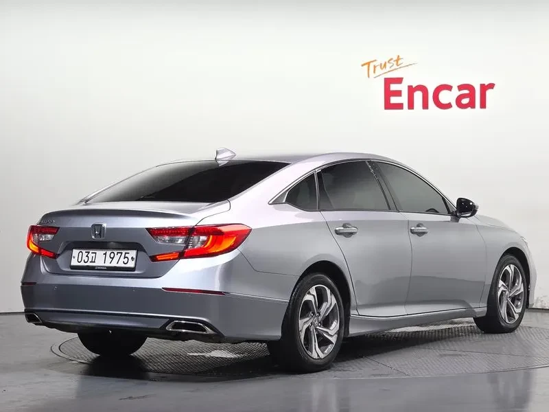 Honda Accord 2.4 - САМО 30% АВАНС, снимка 7 - Автомобили и джипове - 56220013