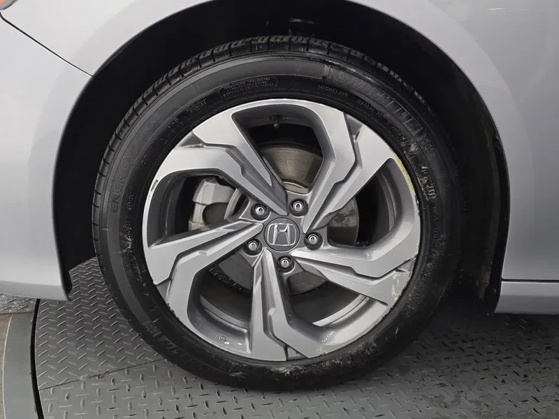 Honda Accord 2.4 - САМО 30% АВАНС, снимка 17 - Автомобили и джипове - 56220013
