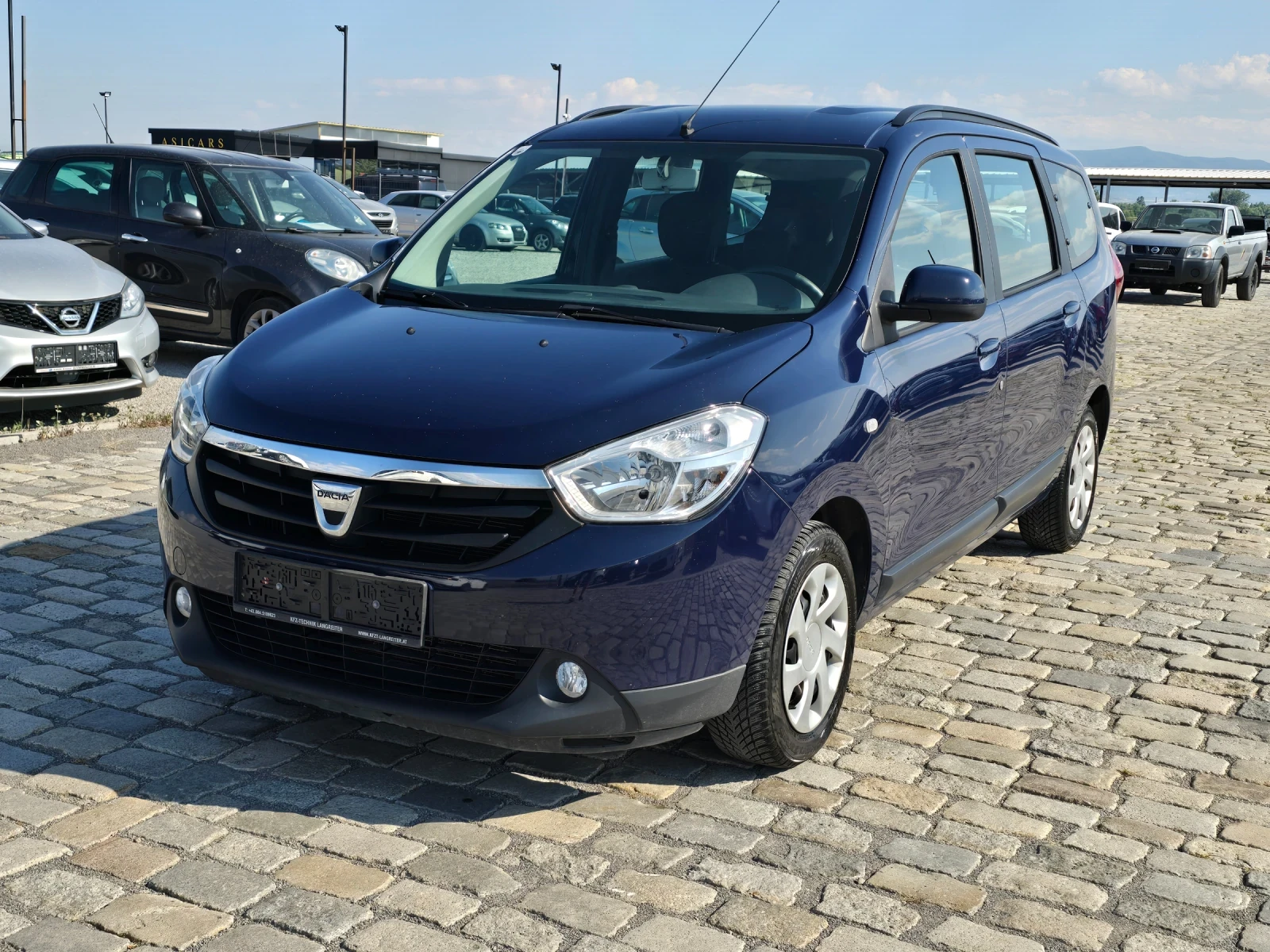 Dacia Lodgy 1.2i 116 кс 7 места ЕВРО 6W 2017 година - [1] 