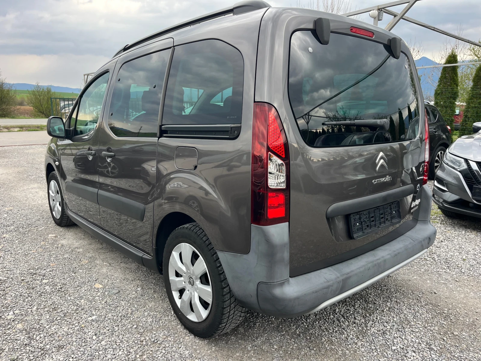 Citroen Berlingo Лизинг - изображение 7