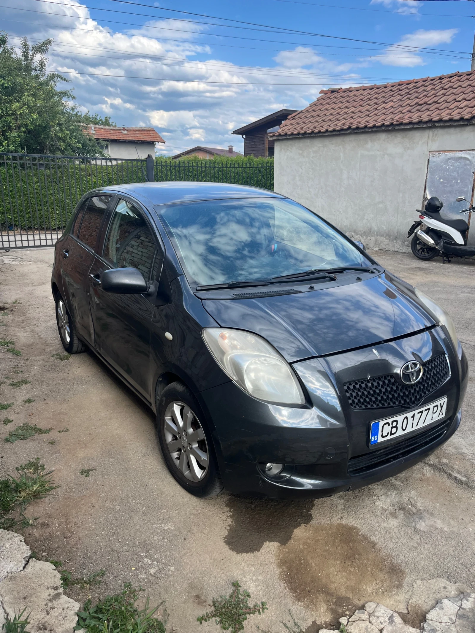 Toyota Yaris 1.4 D4D - изображение 5