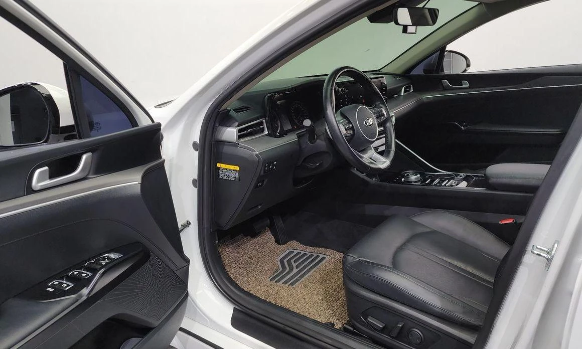 Kia K5  - изображение 10