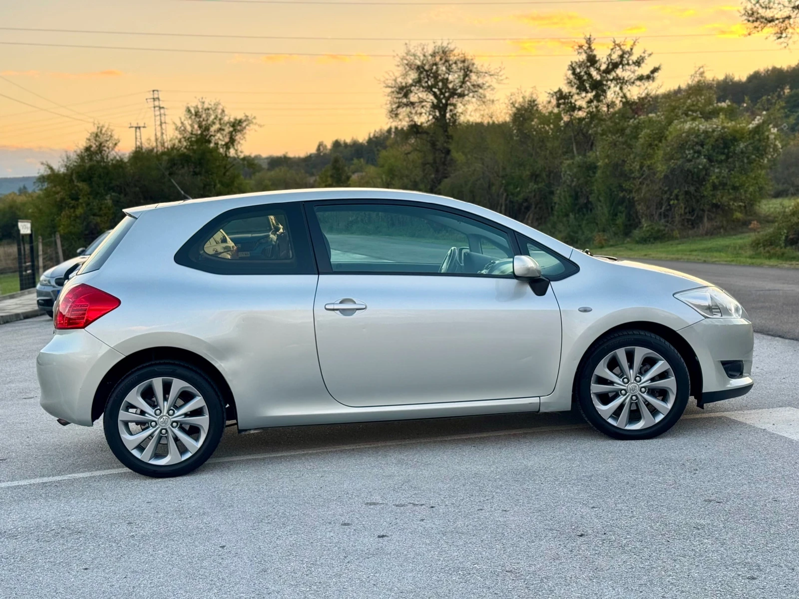 Toyota Auris 1.4 D4D  - изображение 6