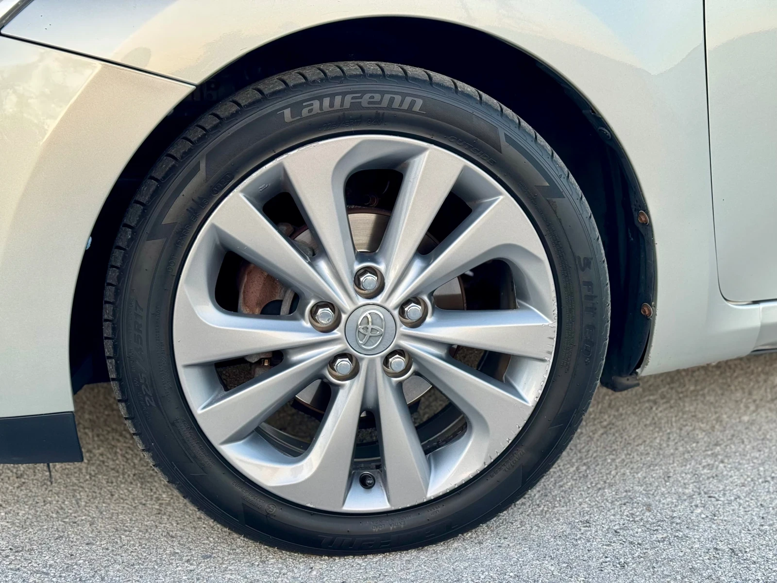 Toyota Auris 1.4 D4D  - изображение 8