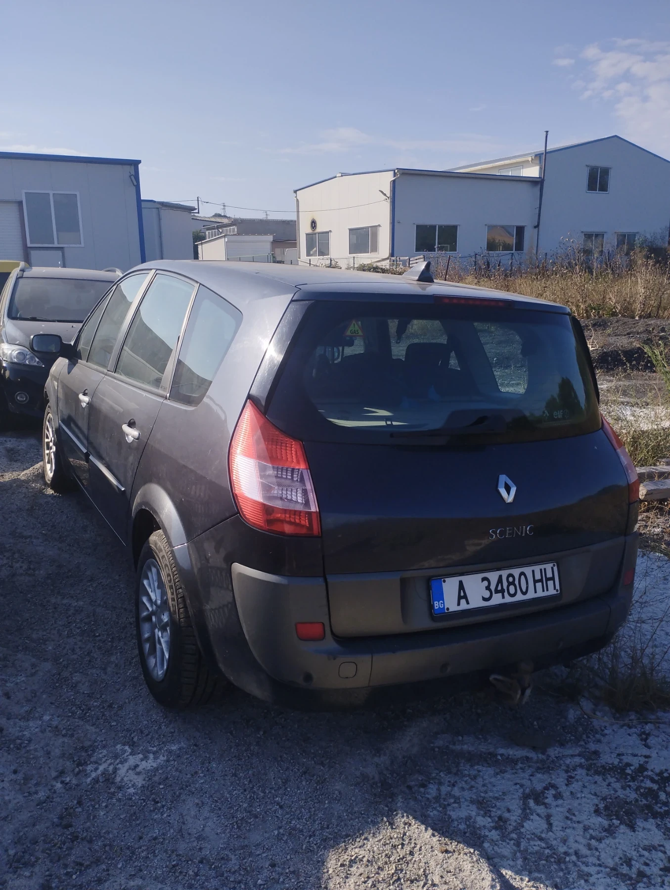 Renault Grand scenic 2.0 - изображение 3