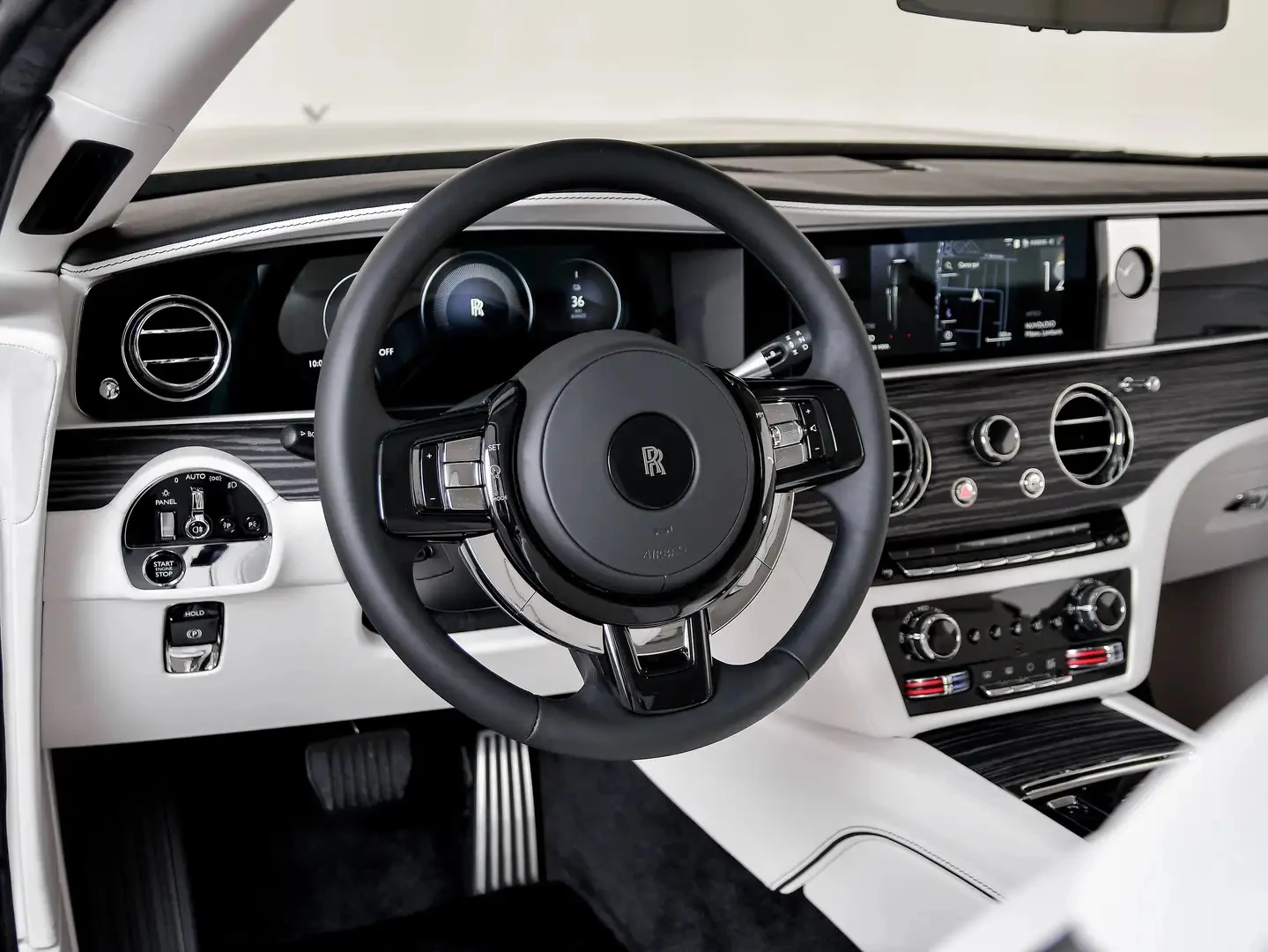 Rolls-Royce Spectre 102 kWh AWD  - изображение 7