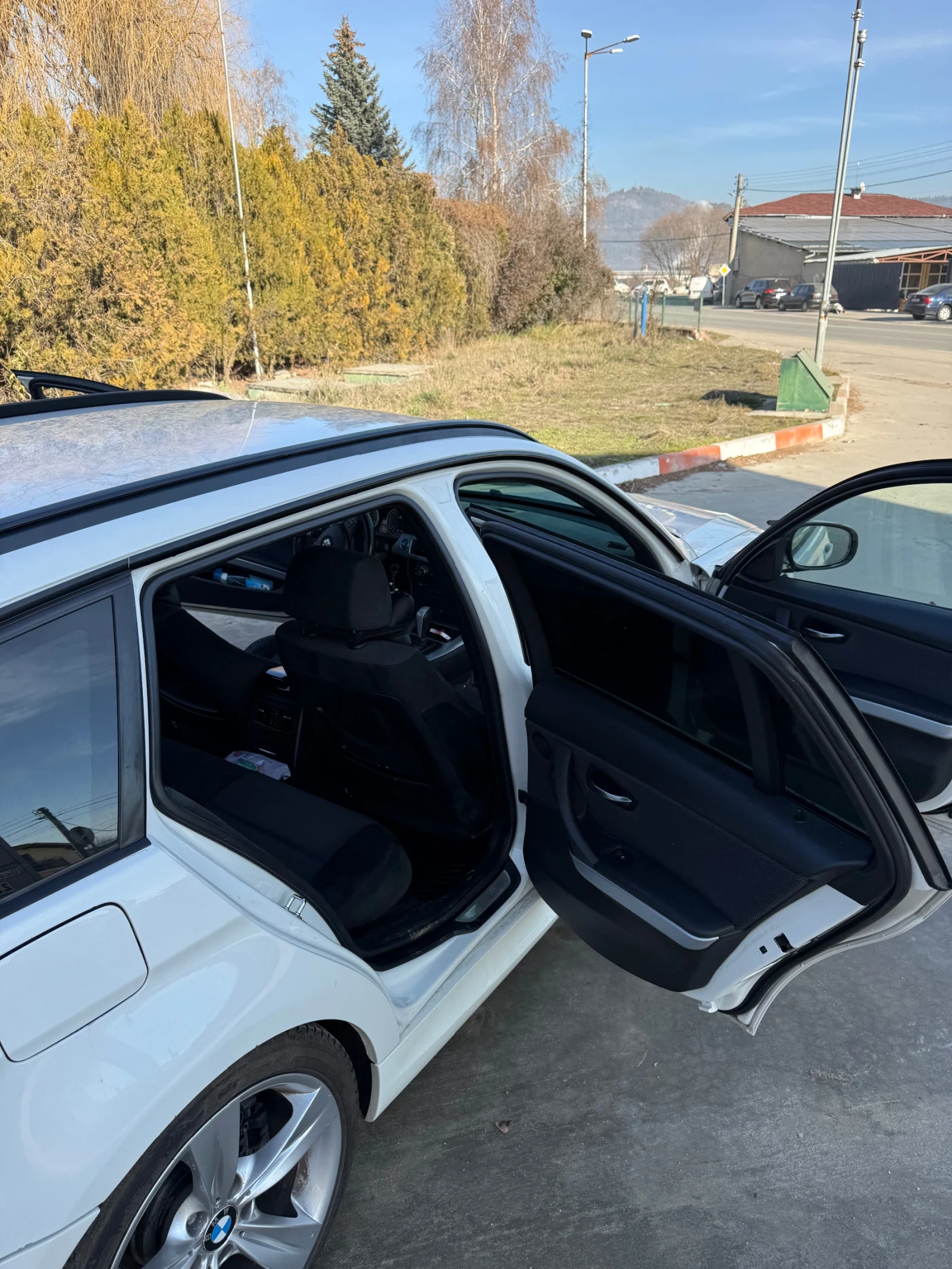 BMW 330  - изображение 3