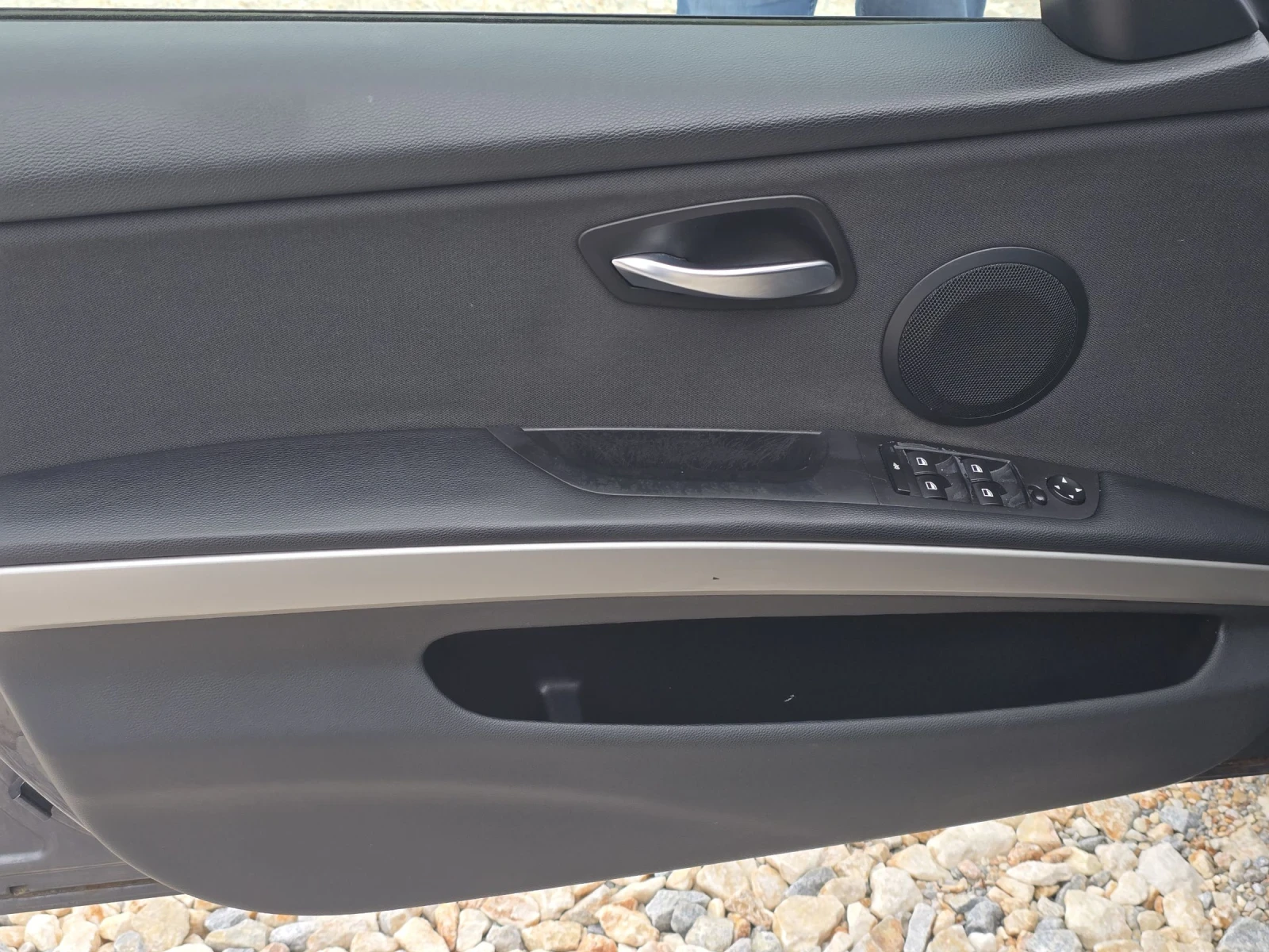 BMW 320 2.0d/163 - изображение 8