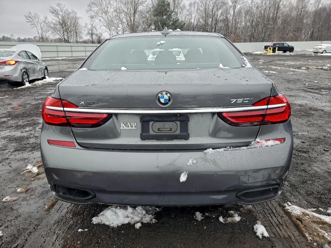 BMW 750 4.4l Xi - изображение 6