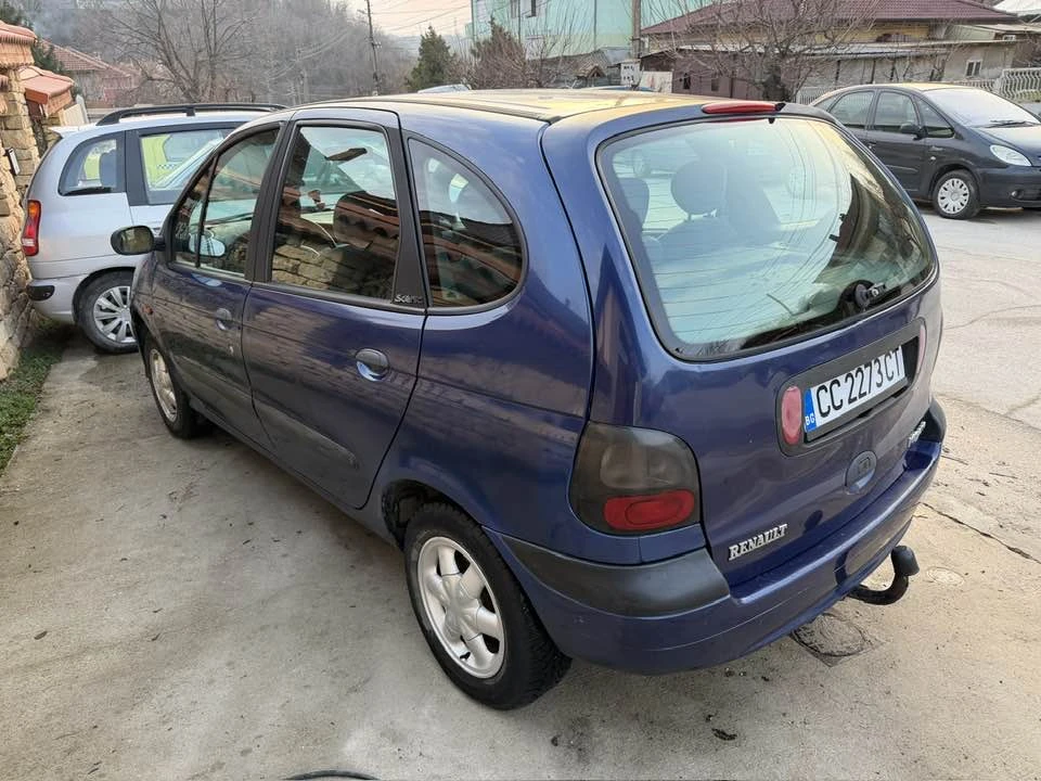 Renault Megane 1.9dti 100, снимка 9 - Автомобили и джипове - 53731178