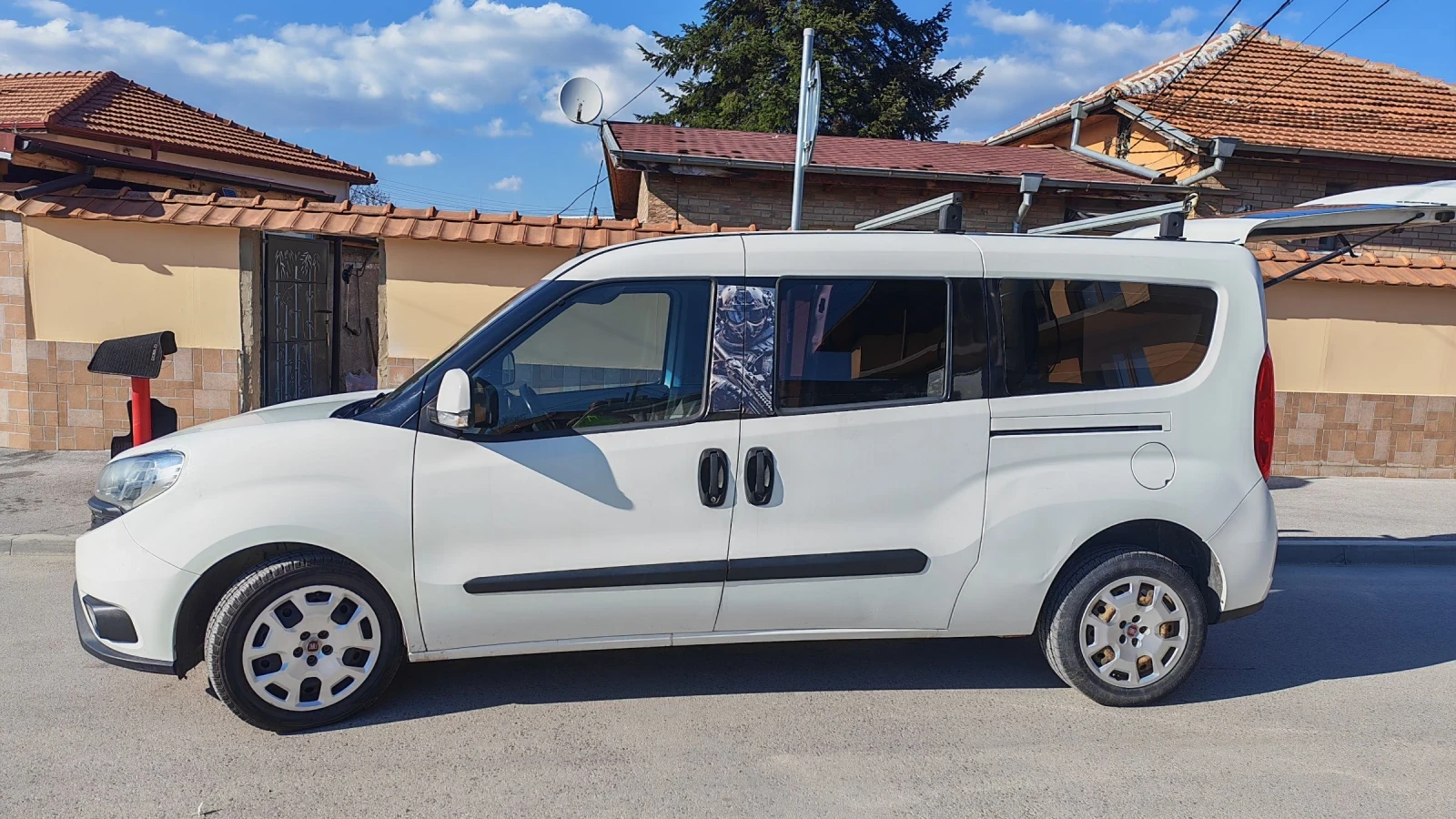 Fiat Doblo Макси професионал, снимка 3 - Автомобили и джипове - 53848819