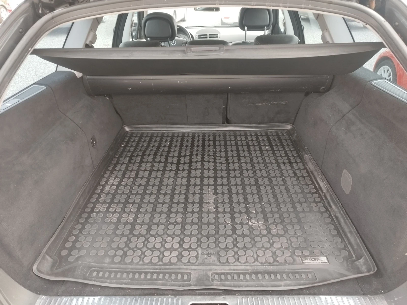 Mercedes-Benz E 280, снимка 13 - Автомобили и джипове - 54040582