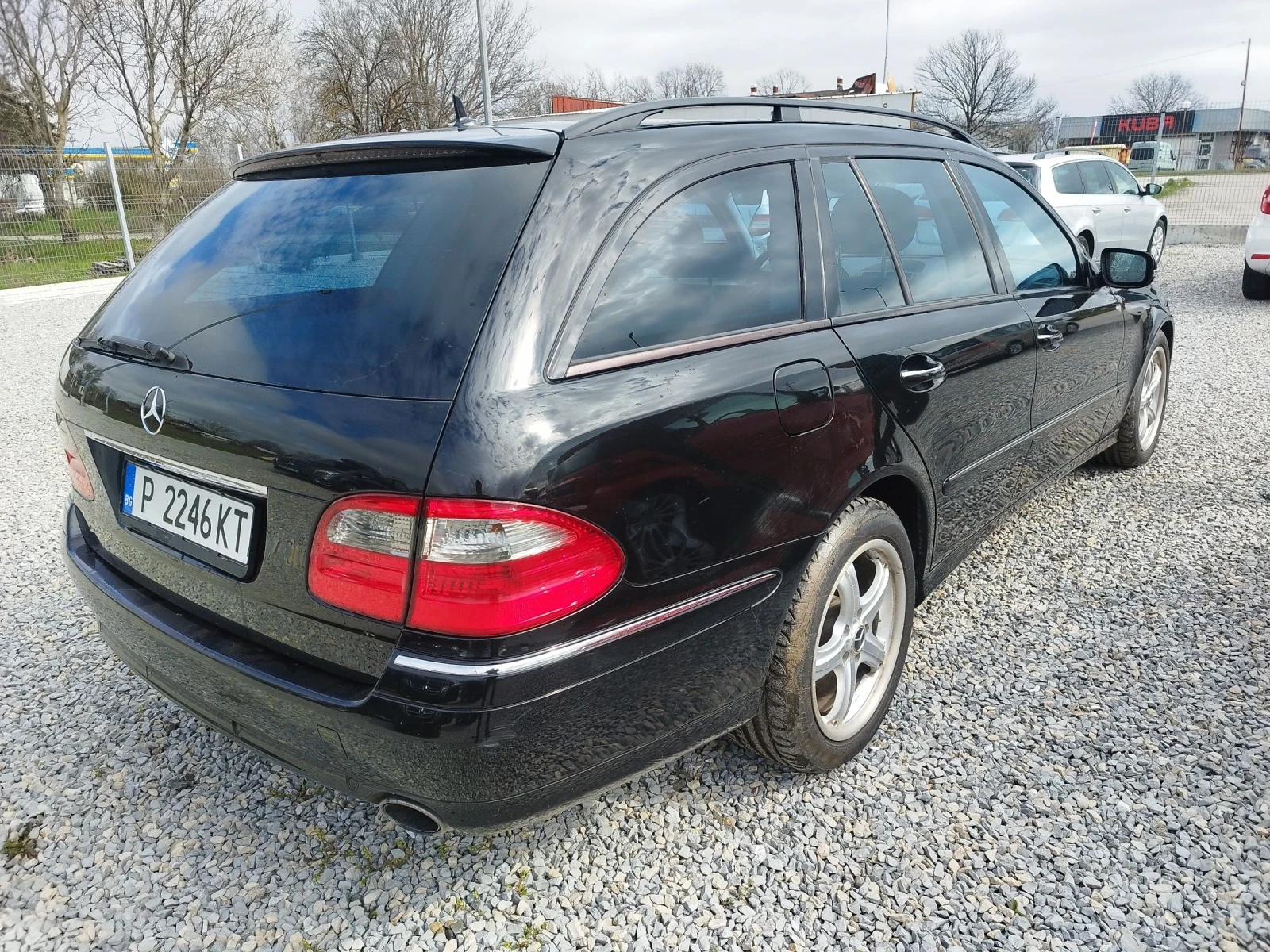 Mercedes-Benz E 280, снимка 5 - Автомобили и джипове - 54040582