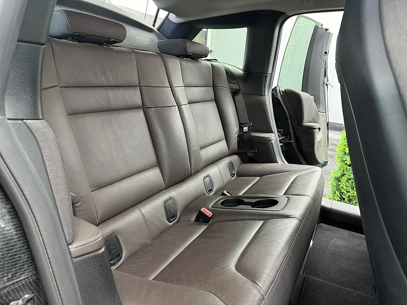 BMW i3 IS/harmon/kardon/PANORAMA/СОБСТВЕН ЛИЗИНГ, снимка 7 - Автомобили и джипове - 54112017