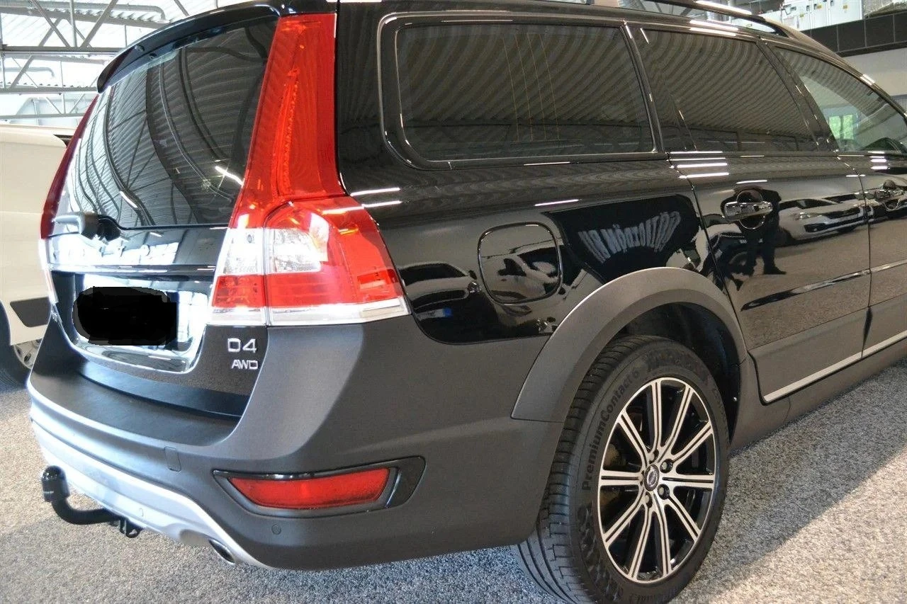 Volvo Xc70 Momentum, снимка 8 - Автомобили и джипове - 54138021