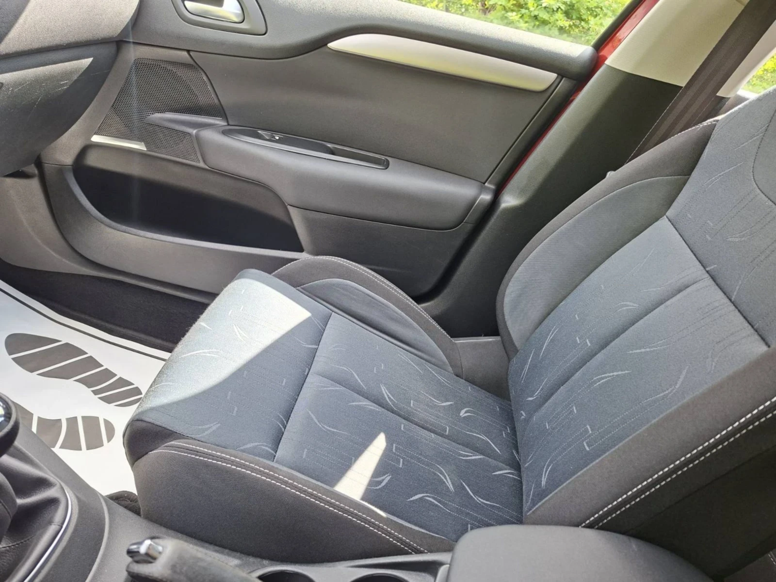 Citroen C4, снимка 4 - Автомобили и джипове - 54401231