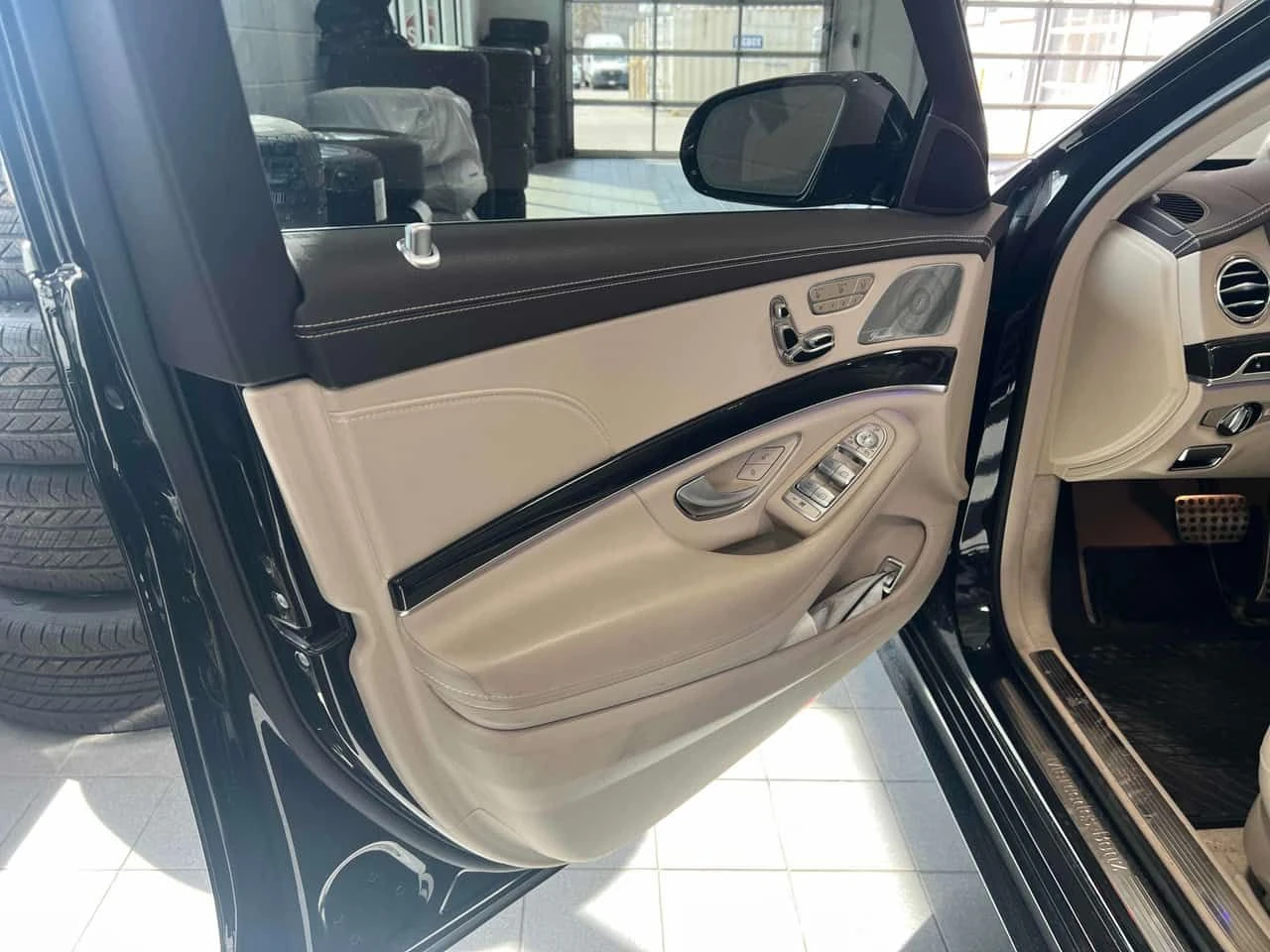 Mercedes-Benz S 560 DISTRONIC| SOFT-CLOSE| MASSAGE| KEYLESS| VENTILATE, снимка 10 - Автомобили и джипове - 54467286