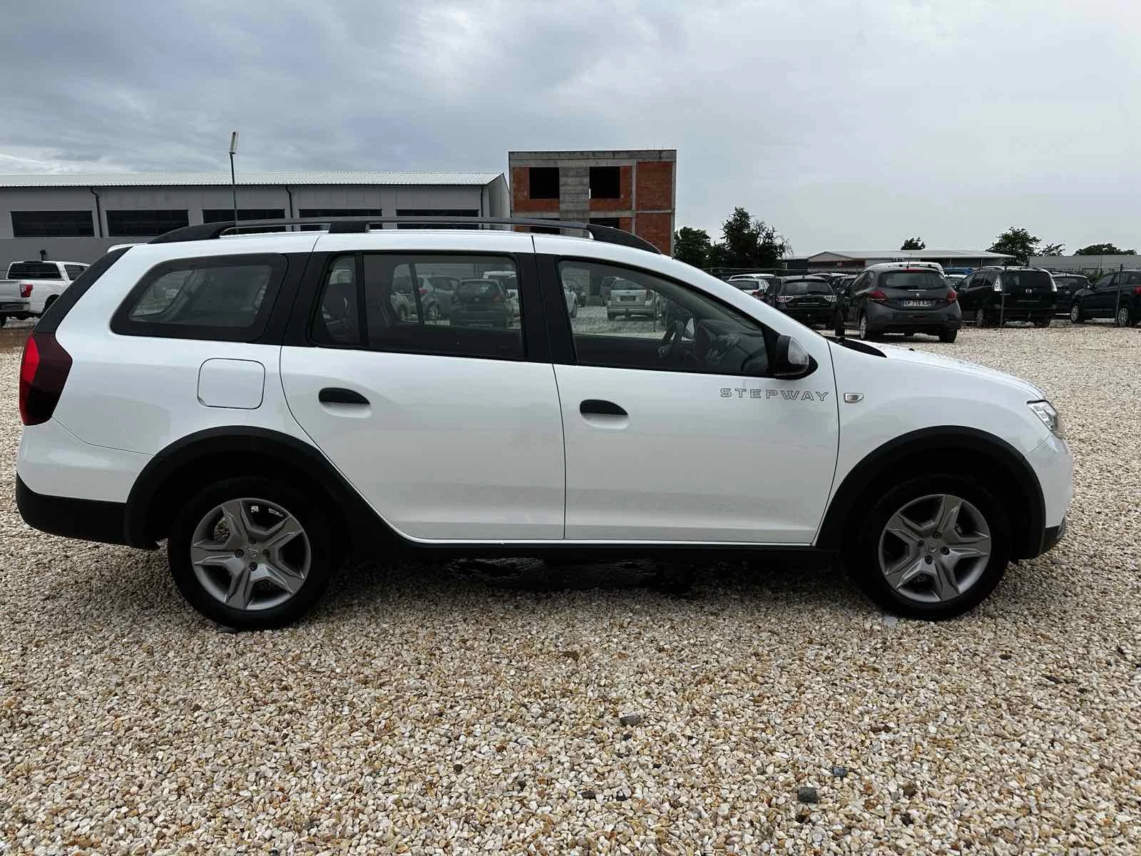 Dacia Logan 1.5 STEPWAY, снимка 3 - Автомобили и джипове - 54645873